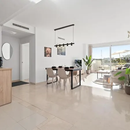 Stylish 2-bedroom In Alcazaba Lagoon Rdr529 Lägenhet Estepona