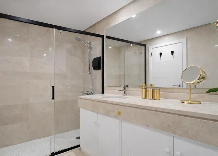 Stylish 2-bedroom In Alcazaba Lagoon Rdr529